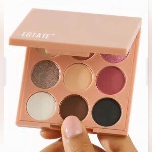 NIB ESTATE COSMETICS Rose Rendezvous Eyeshadow Palette